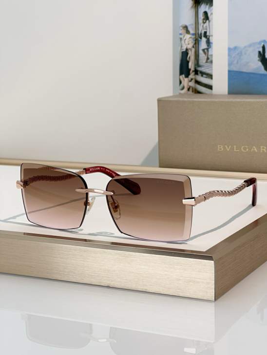 Picture of Bvlgari Sunglasses _SKUfw80444054fw